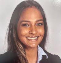 Denise Finnerty's Instagram, Twitter & Facebook