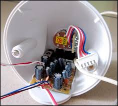 Dalam video kali ini, saya memodifikasi speaker pasif menjadi speaker aktif, hanya dengan tambahan beberapa komponen dan bahan, . Rangkaian Speaker Kaleng At Post