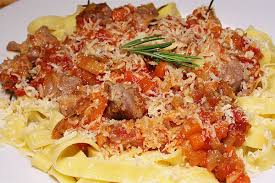 Maybe you would like to learn more about one of these? Rezept Fettuccine Al Ragu Di Maiale Schweinsragout An Tomatensauce Rollis Rezepte