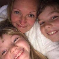 Evidence-based Care for Breastfeeding Mothers: A Resource for Midwives and  Allied Healthcare Professionals by Maria Pollard