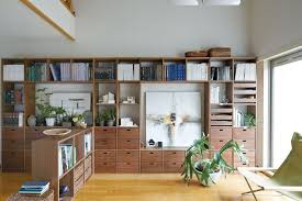 壁一面を使う 家のかたちに合わせる stacking shelf compact life 無印良品 home muji home built in furniture