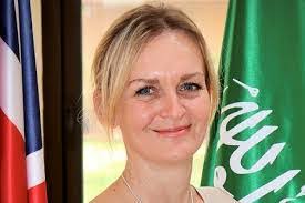 Lillian Rainey's Instagram, Twitter & Facebook