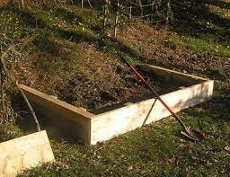Pin By Casey Davies Karafonda On Secret Garden Building Terraced Vegetable Garden Sloped Garden Hillside Garden
