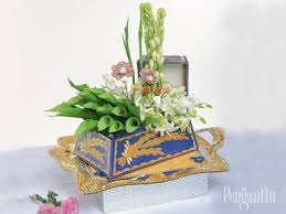 3 tiered cake made for another malay wedding. Diy Cara Hias Sirih Junjung Untuk Jadi Hantaran Pesona Pengantin
