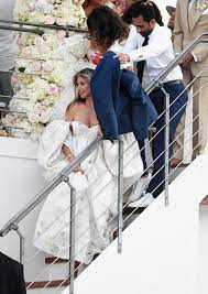 Etwa Zu Viel Heidi Klums Xxl Brautkleid Irritiert Die Fans Promiflash De
