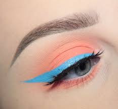 Super Simple Spring Makeup Look Ft Suva Beauty Artistry Makeup Colorful Eye Makeup Crazy Makeup