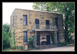 Greenwood Ar Jailhouse Greenwood Pretty House Beautiful Gardens