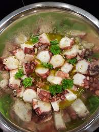 Gerrys Pulpo Salat Rezept Pulpo Salat Pulpo Rezepte Meeresfruchte Kochen