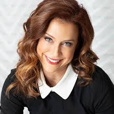 Amazon.com: Baby I'm Yours: An Age Gap Romance (Forbidden Billionaires):  9798314294703: Valente, Lili: Books