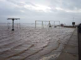 Station balnéaire dont les animations sont à consulter sur le site de l'office de tourisme et dont l'arrière pays est riche de découvertes touristiques et culturelles. Tempete En Mediterranee Photolive Toutes Les Photos Meteo En Temps Reel Infoclimat