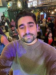 Robert Marrufo: Amores y Besos en Chiclayo