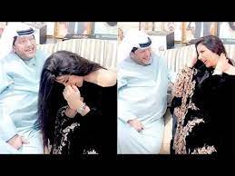 الشيخ طحنون بن زايد بن خليفة بن شخبوط بن ذياب بن عيسى بن نهيان آل نهيان الحاكم الثامن لإمارة أبوظبي. Ø­Ù„ÙŠÙ…Ø© Ø¨ÙˆÙ„Ù†Ø¯ Ù…Ø¹ Ø§Ù„Ø´ÙŠØ® Ø³Ø¹ÙŠØ¯ Ø¨Ù† Ø·Ø­Ù†ÙˆÙ† Ø§Ù„ Ù†Ù‡ÙŠØ§Ù† Youtube