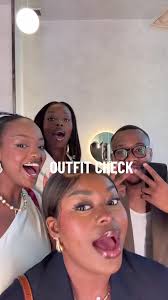 Nos outfits pour l’inauguration du @Royalmount Ig: Foreverjaaja 📸 @LEVI M  @Aliona✨ @Daisy