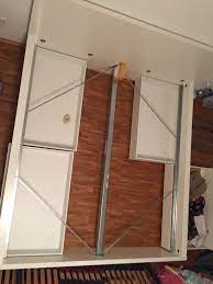 Ich habe ja ein bett (massivholz tanne) für meinen neffen und seine frau gebaut. Profi Tipp Bettquietschen Mit Filzband Wirksam Beseitigen