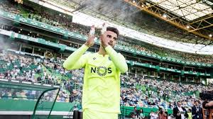 Player stats of luís maximiano (sporting lissabon) goals assists matches played all performance data. Luis Maximiano Estreia Se Na Equipa Principal Do Sporting Renascenca