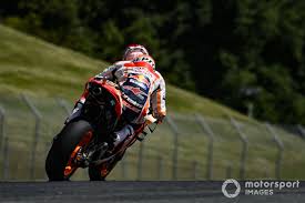 Márquez recordó todo lo que se juegan los pilotos cuando salen a pista: E5jiiexjcdzf5m