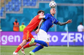 Tuy nhiên, đến tháng 11/2011, ông được phát hiện qua đời ở nhà riêng do tự vẫn. Oiu Bfhnwhkflm