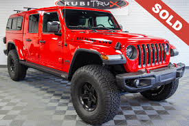 Earlier in 2019 at overland expo west, i came across a setup that some also refer to as a jeep gladiator camper that was on. 2020 Jeep Gladiator Rubicon Jt Launch Edition Hellcat Hemi Firecracker Red For Sale