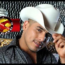 Stream Yarezy Hernandez Uribe music