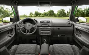 The skoda fabia is the 2015 what car? Skoda Fabia 2015 Rs In Uae New Car Prices Specs Reviews Amp Photos Yallamotor
