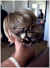 Party Hairstyles 2019 Trends And Photos Hairstyle Hairstyles Party Photos Trends Short Hair Updo Updos For Medium Length Hair Hair Lengths