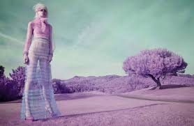 攝影師solve sundsbo 為義大利版 vogue 操刀 帶gucci 到另一個星球 the femin fashion photography editorial vogue italia fashion photography