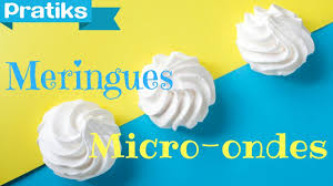 La meringue est une pâtisserie très légère et très fine composée uniquement d'un mélange de blancs d'œufs et de sucre. L Astuce Pour Faire Des Meringues Au Micro Ondes Youtube