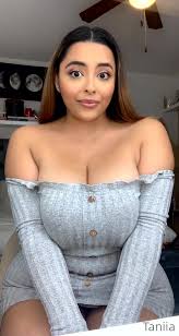 Watch online TaniaBombon aka taniabombon OnlyFans - Hola! Im Taniawelcome  to my world Im here to get to know you and show you the real me 1 on  X-video