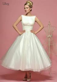 50s hochzeitskleid weiß grüne couture spitze. 50s Style Wedding Dresses Wedding Dress Kleider Hochzeit Brautkleid Schlicht Hochzeitskleider Vintage