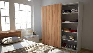 Spieglein, spieglein an dem schrank, wer ist der schönste kleiderschrank? Kleiderschrank Kernbuche Meine Mobelmanufaktur Meine Mobelmanufaktur