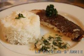 Dorade Grillee Sauce Maitre D Hotel Recette Recette Dorade Recettes De Cuisine Recettes De Cuisine Faciles