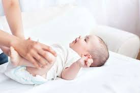 Jenis najis anak berwarna warni. Najis Bayi Warna Hijau Tanda Bayi Minum Susu Ibu Yang Cair