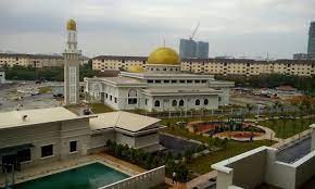 Banladeshi on motorbike snatch ladies handbag near jakel uitm kentucky 99 speedmart pizza hut seksyen 7 shah alam near to. Kristal View Condo Sek 7 Shah Alam Khairil Property Listings
