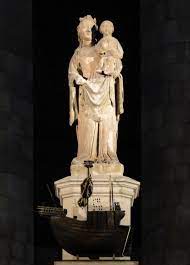 Española,castellana,raza blanca,hetero y exijo los mismos derechos y si no te gusta. Datei Statue Of Santa Maria Del Mar Jpg Wikipedia