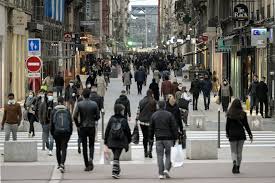 Publié le 09/01/2021 15:26 mis à jour le 09/01/2021 17:53. Infographies Confinement Couvre Feu A 20h A 18h Quel Impact Sur Nos Deplacements