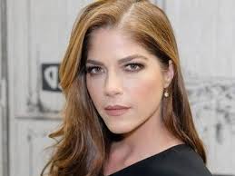 Selma blair beitner was born on june 23, 1972, in southfield, michigan, a suburb of detroit.she is the youngest of four daughters of judge molly ann (née cooke) and elliot i. Jason Bleick Wiki Age Selma Blair S Boyfriend Biography Family Facts