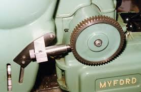 Simple Dividing On The Myford Lathe Lathe Metal Lathe Metal Lathe Tools
