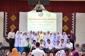 Ada 20 gudang lagu kompilasi bicara berirama sekolah sekolah rendah terbaru, klik salah satu untuk download lagu mudah dan cepat. Pertandingan Bicara Berirama Sekolah Sekolah Menengah Daerah Kerian Tahun 2018 Lensa Smart
