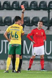 Join facebook to connect with hugo miguel miguel and others you may know. Bem Expulso Eustaquio Pede Desculpa Ao Arbitro Hugo Miguel Renascenca