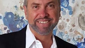 RUTH ADMIRE, ART EDUCATOR- REACHES FOR RETIREMENT AND LOOKS BACK ON HER  ARTISTIC JOURNEY.