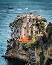 Città metropolitana di napoli) is an italian metropolitan city in campania region, established on january 1, 2015. Seafront Residence In Naples Italy Paolo Schiano Napoli Italy Mansions Italy