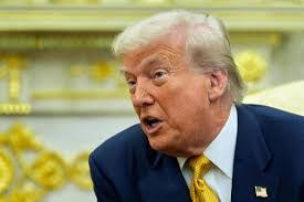 Karen Eldred's Instagram, Twitter & Facebook