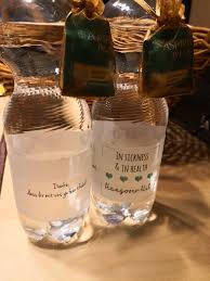 Hangover Kit Wedding Water With Aspirin Gastgeschenk Hochzeit Wasser Mit Kopfschmerztablette Individ Gastgeschenke Hochzeit Gastgeschenke Geschenke