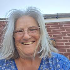 Hope you joined me in your backyard today 💕 #HappySunday ☀️