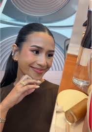 Sunnies Face Masterclass for New Product Launch