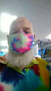 Good samaritan helps these cute ducklings, despite mom's threats. The Glazery Art Fun Home Facebook