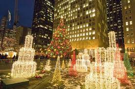Chicago Christmas Fountains Of Light Chicago Christmas Christmas Destinations Affordable Family Vacations