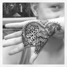 It can take some time to get it perfect, relax and have fun with. How To Make Henna For Temporary Tattoos B C Guides