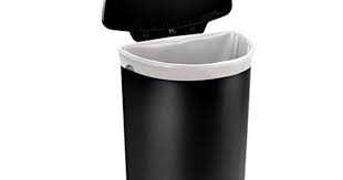 Sold and shipped by spreetail. Top 10 Best Kitchen Trash Cans For Home 2020 Reviews Avozee Com Kitchen Trash Cans Trash Can Simplehuman