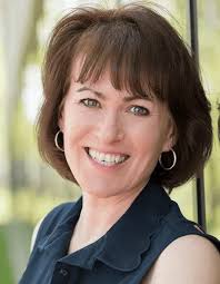 Debra Leclair's Instagram, Twitter & Facebook